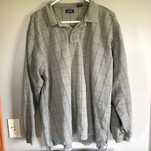 IZOD long sleeve 2 button shirt, adult XL